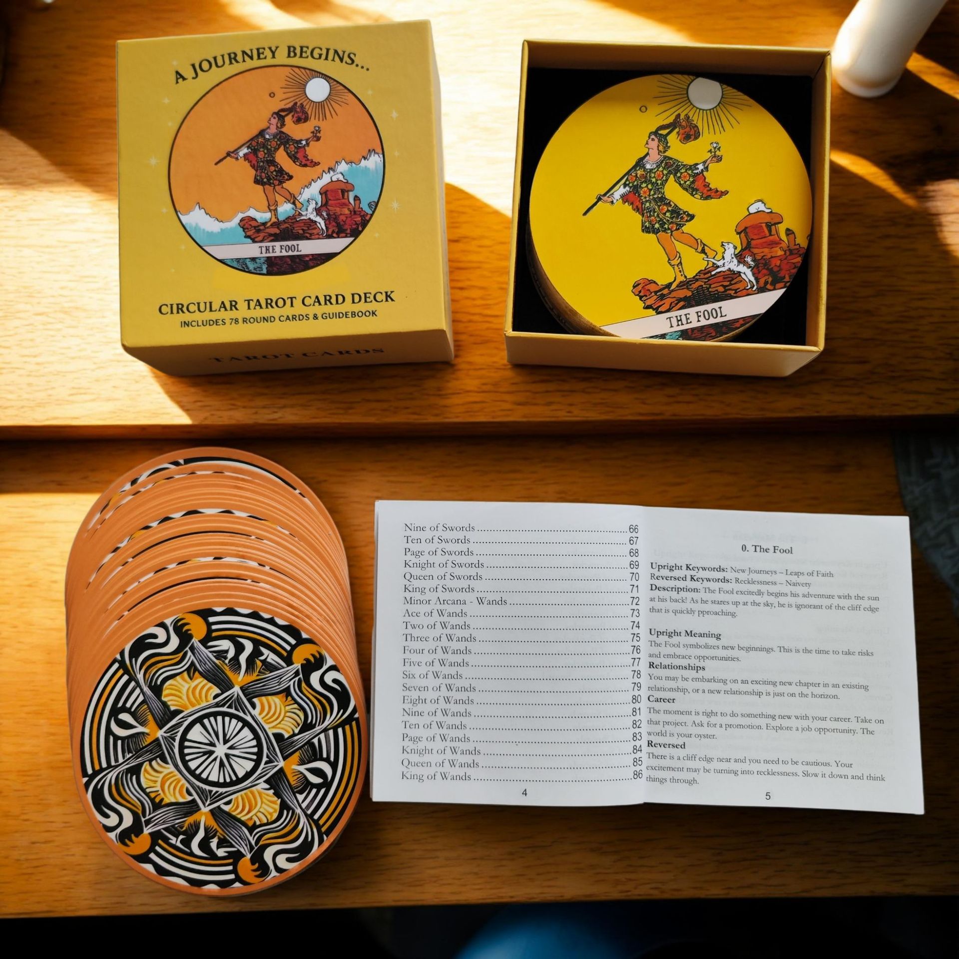 Circular Tarot Cards Deck Incl - огляд і ціна Tarot Deck With Guidebook